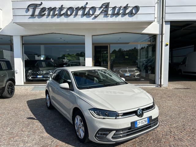 VOLKSWAGEN Polo Bianco pastello