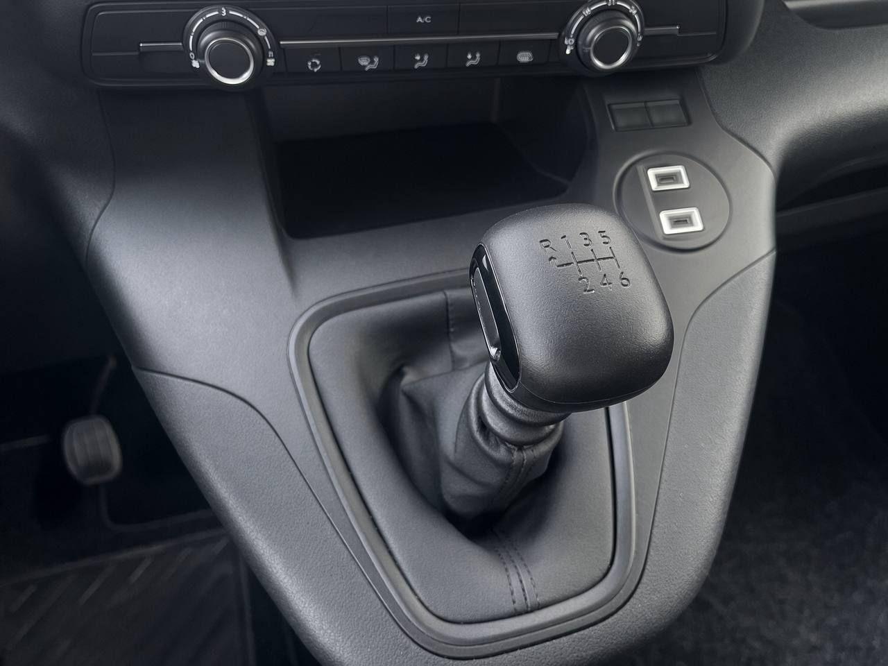 CITROEN Berlingo BlueHDi 130 S&S Van XL - 21