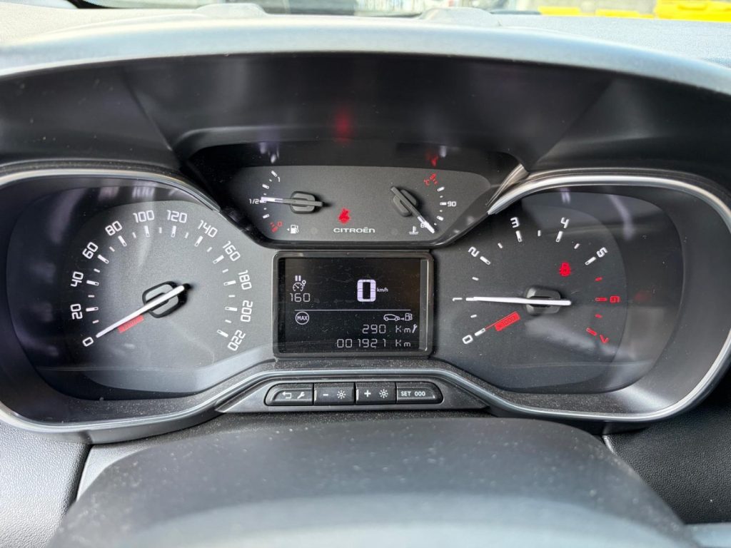 CITROEN C3 Aircross PureTech 110 S&S Max - 17
