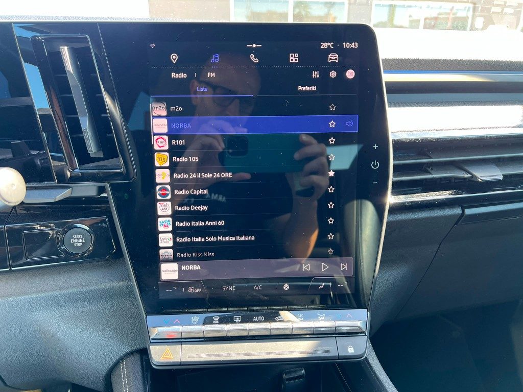 RENAULT Austral Austral Full Hybrid E-Tech 200 CV Techno - 15