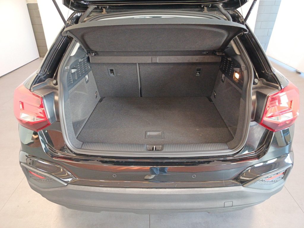 AUDI Q2 30 2.0 tdi Admired Advanced s-tronic - 10