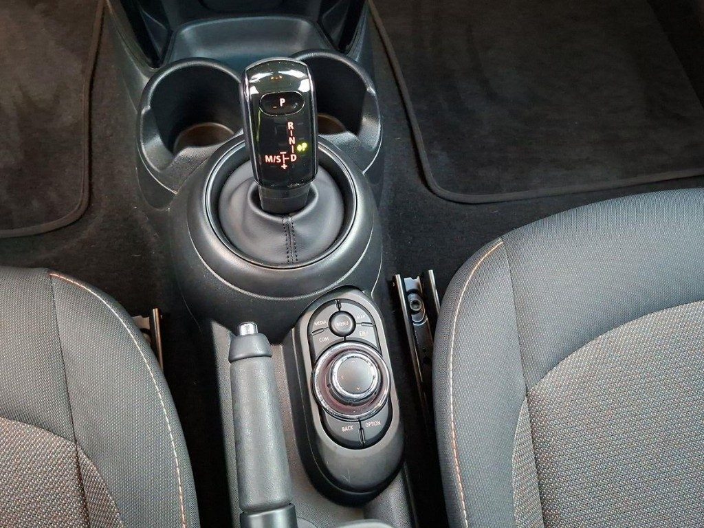 MINI Cooper 1.5 Cooper Essential  Aut.+ Premium Pack - 13