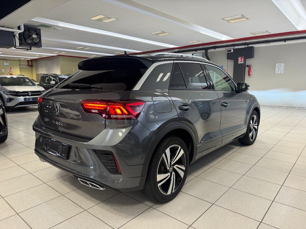 VOLKSWAGEN T-Roc 1.0 TSI R-Line---6.100KM - 6