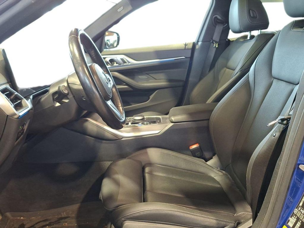 BMW i4 eDrive 40 Msport + Tetto Apr. - 10