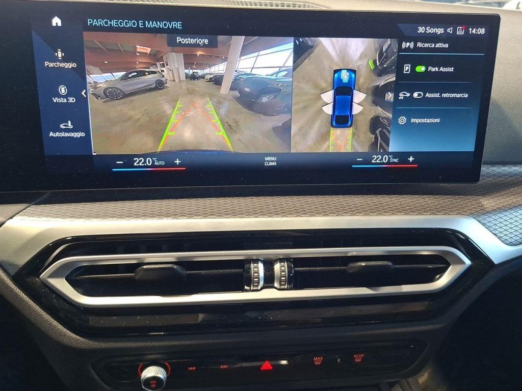 BMW i4 eDrive 40 Msport + Tetto Apr. - 12