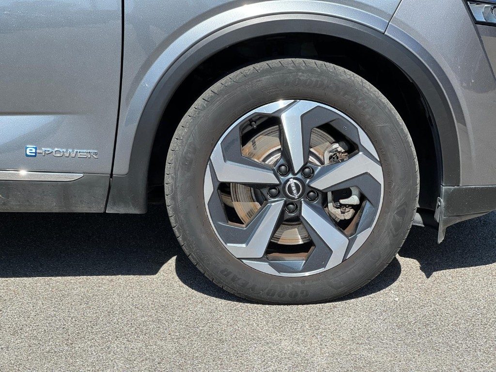 NISSAN Qashqai e-Power N-Connecta - 25