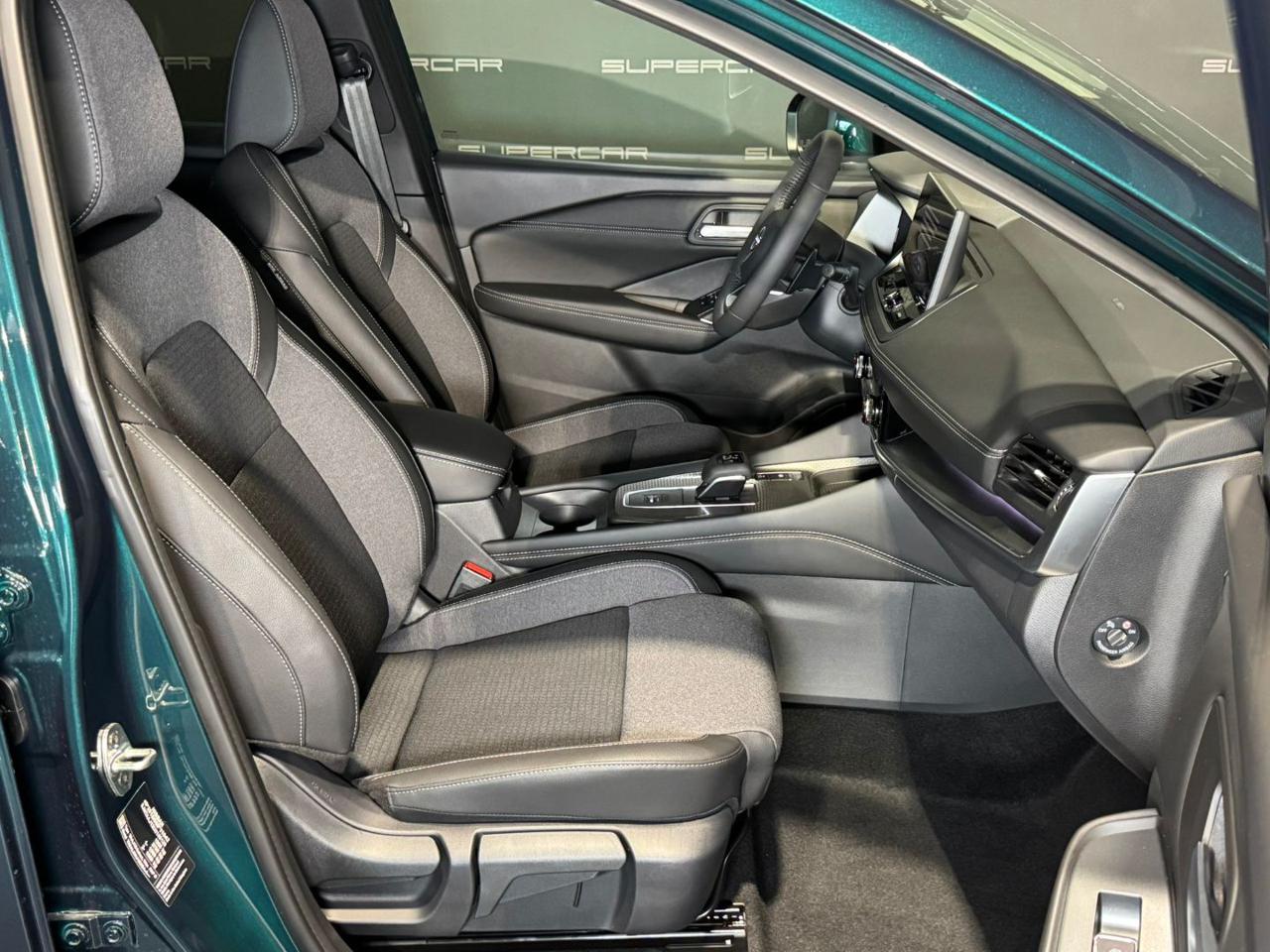 NISSAN Qashqai MHEV 158 CV Xtronic N-Connecta - 12