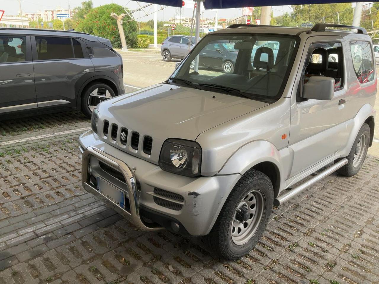 SUZUKI Jimny 1.3i 16V cat 4WD Club - 2
