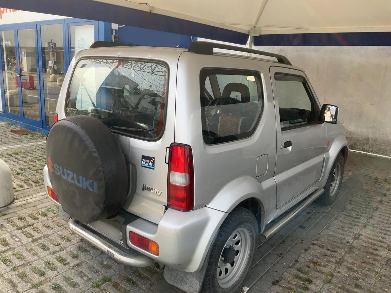 SUZUKI Jimny 1.3i 16V cat 4WD Club - 11