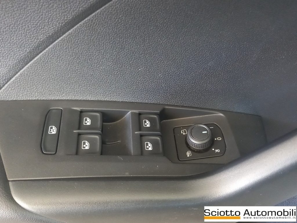 VOLKSWAGEN T-Cross 1.0 TSI 110 CV DSG Style - 12