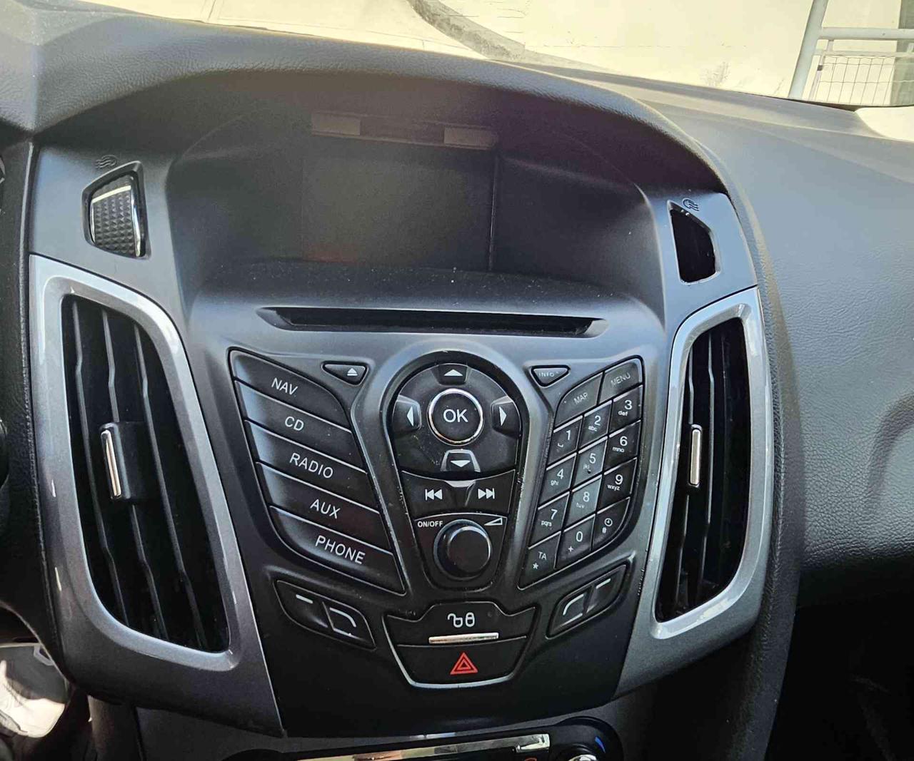 FORD Focus 2.0 TDCi 115 CV Powershift SW TitaniumCOMMERCIANTI - 11