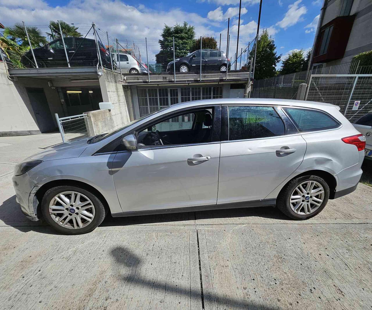 FORD Focus 2.0 TDCi 115 CV Powershift SW TitaniumCOMMERCIANTI - 12