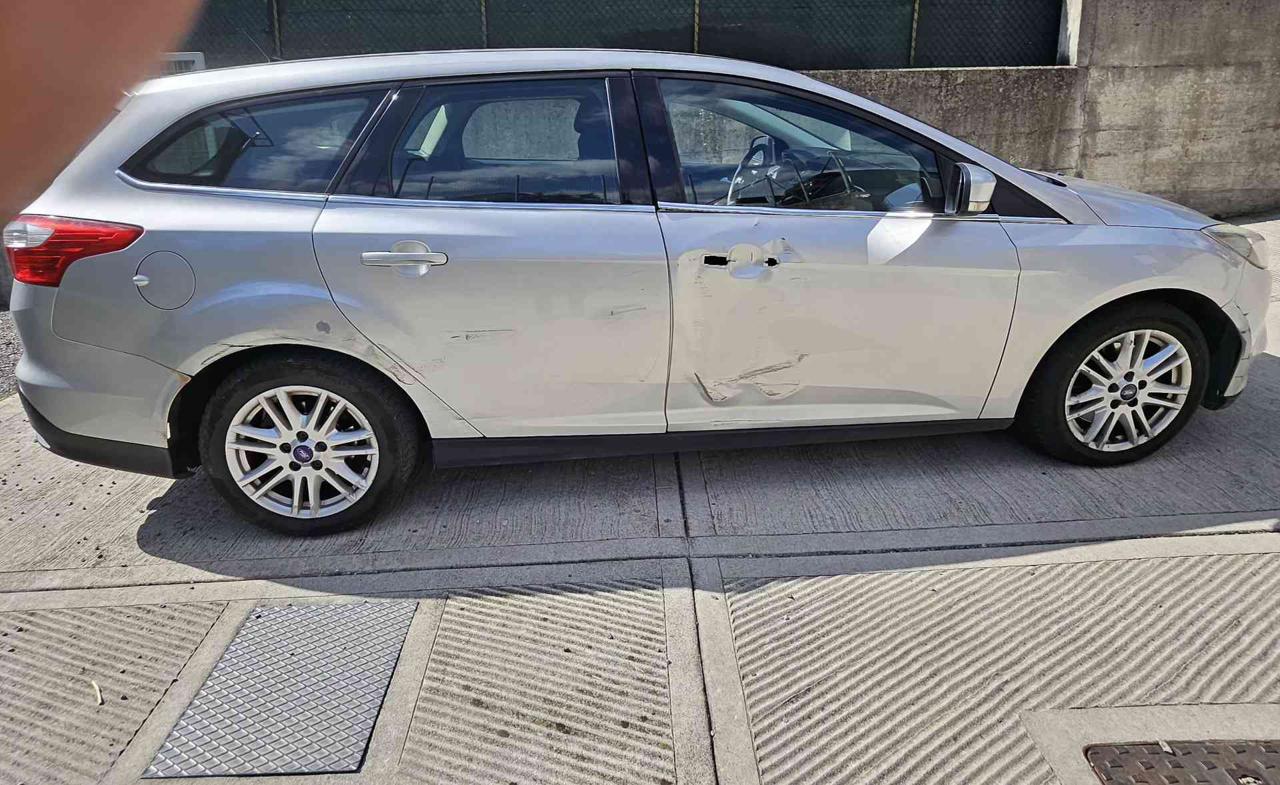 FORD Focus 2.0 TDCi 115 CV Powershift SW TitaniumCOMMERCIANTI - 5