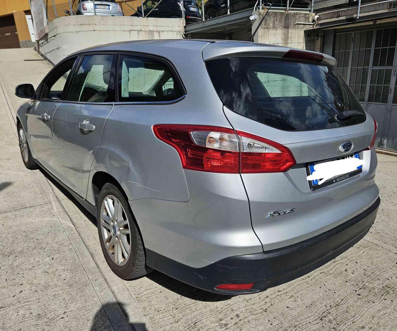 FORD Focus 2.0 TDCi 115 CV Powershift SW TitaniumCOMMERCIANTI - 8