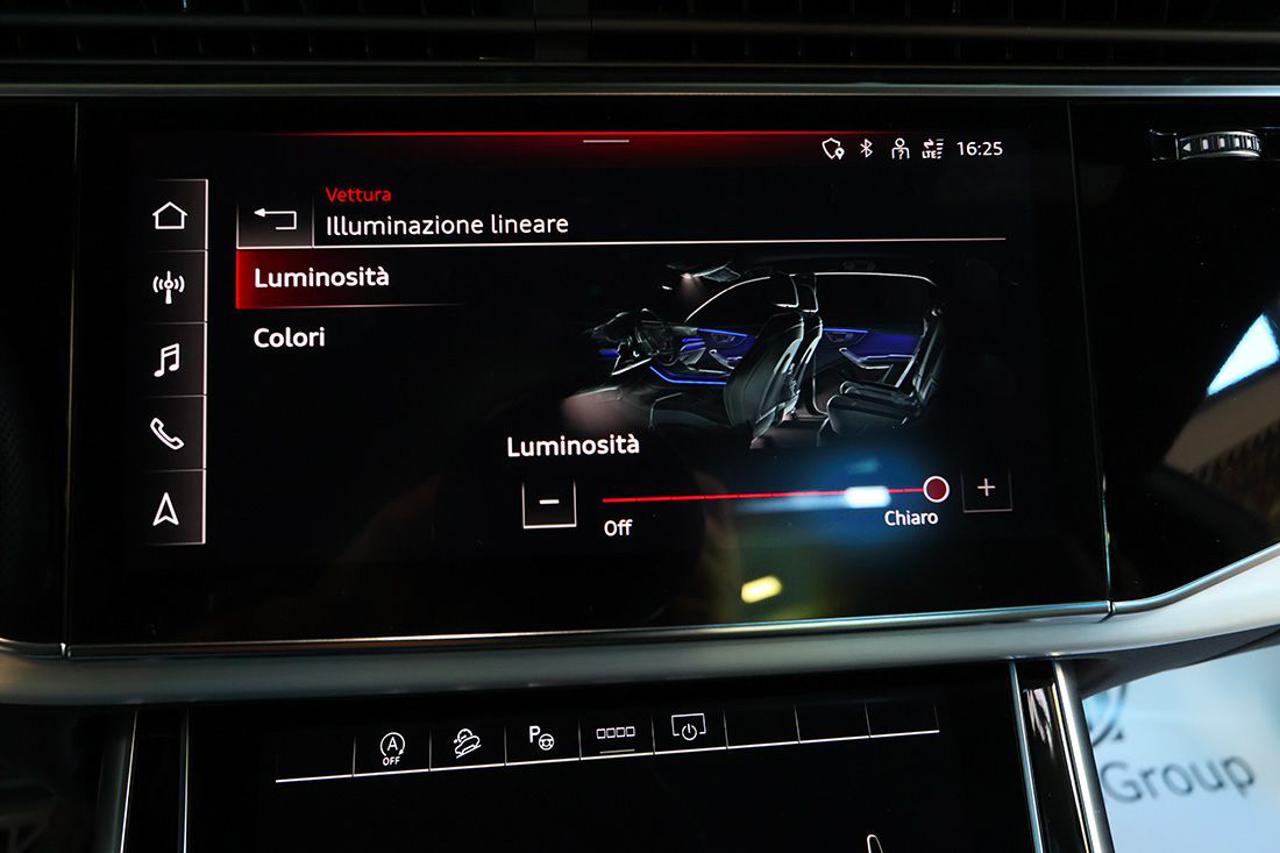 AUDI Q8 50 TDI Quattro Tiptronic Sport S-Line - 36