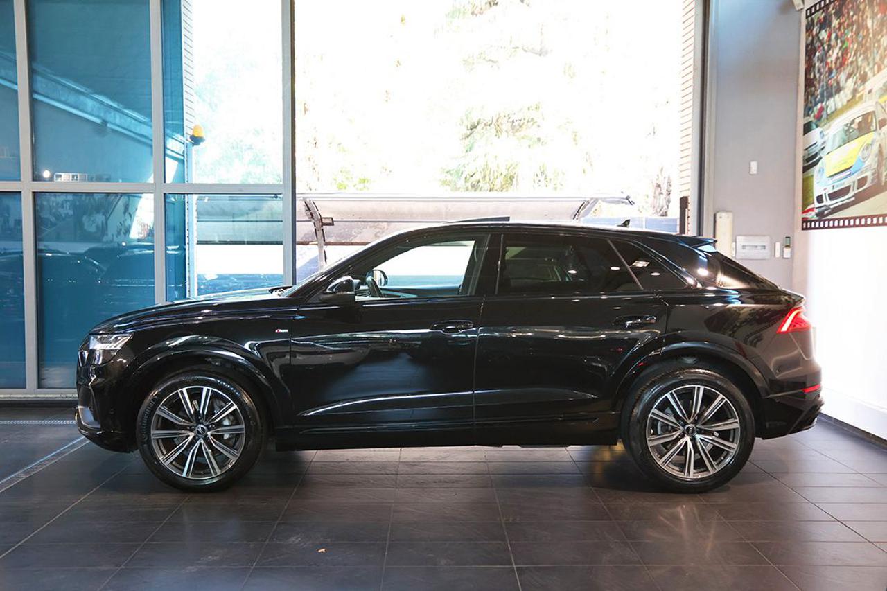 AUDI Q8 50 TDI Quattro Tiptronic Sport S-Line - 3