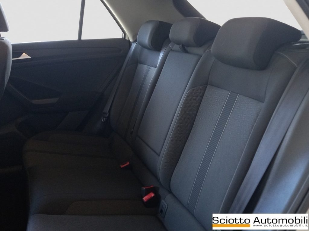 VOLKSWAGEN T-Roc 1.0 TSI Life - 13