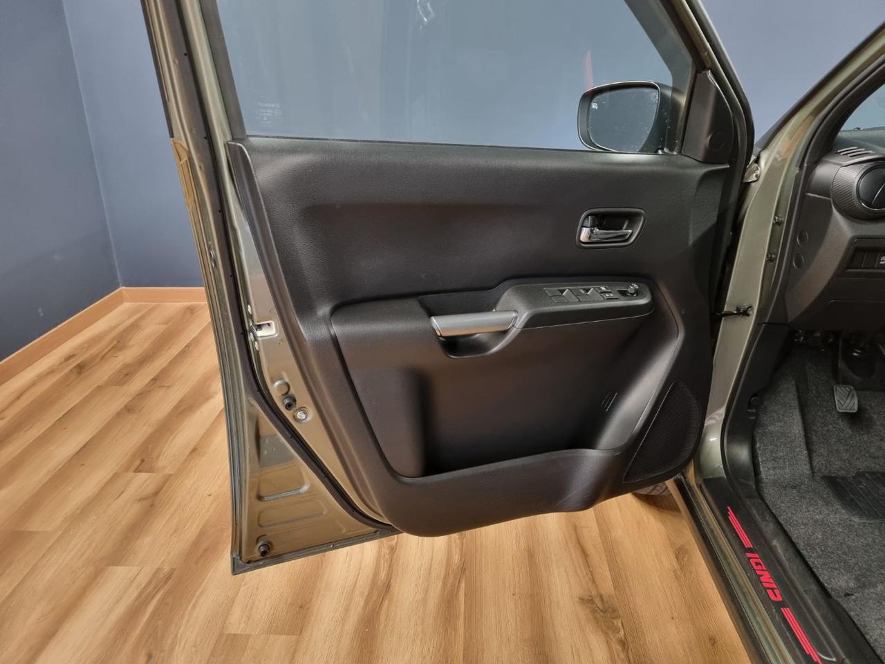 SUZUKI Ignis 1.2 Hybrid 4WD All Grip Top - 21