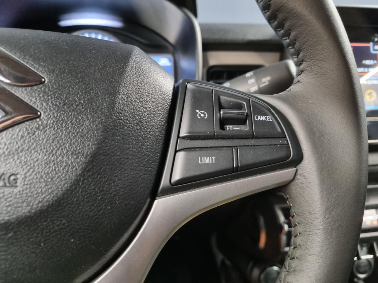 SUZUKI Ignis 1.2 Hybrid 4WD All Grip Top - 19