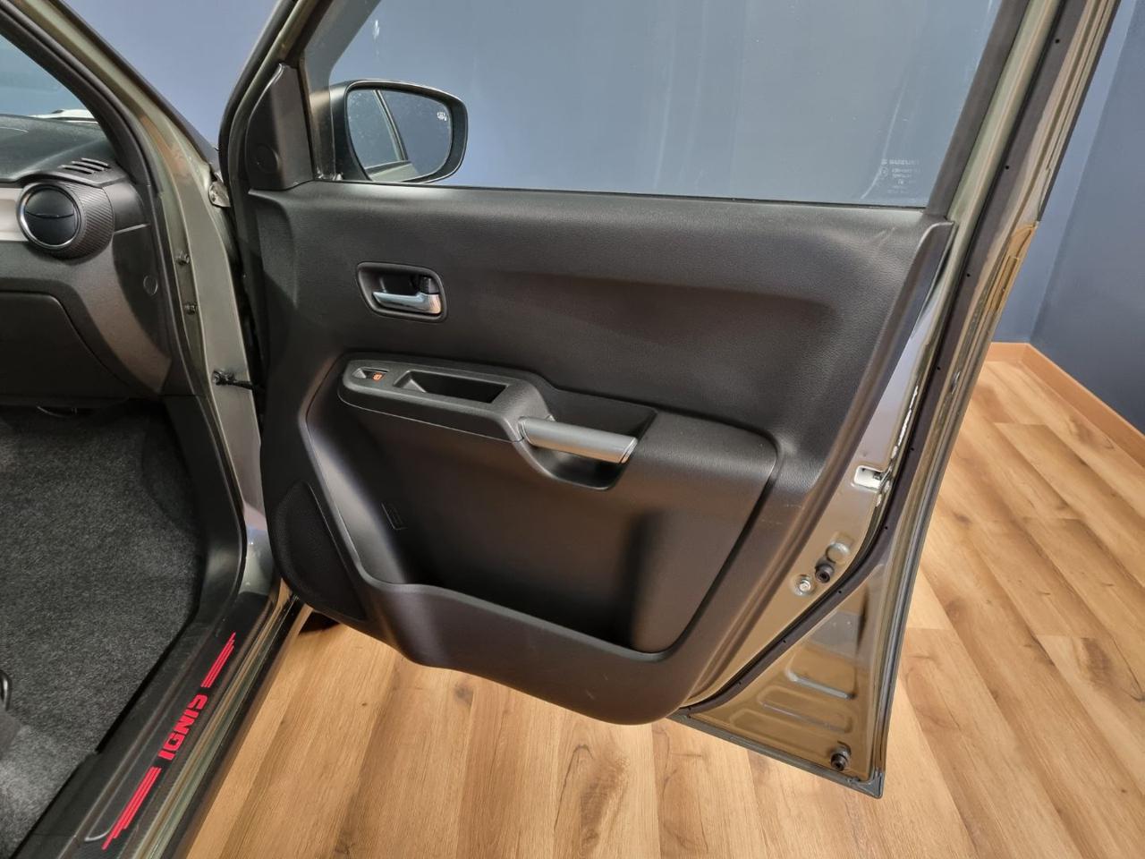SUZUKI Ignis 1.2 Hybrid 4WD All Grip Top - 27