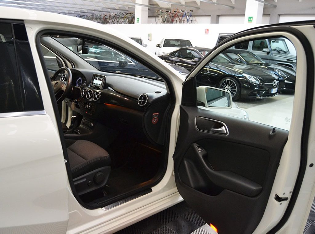MERCEDES-BENZ B 180 Sport - Navi-Pdc-Xenon - Km 43.000 - 4