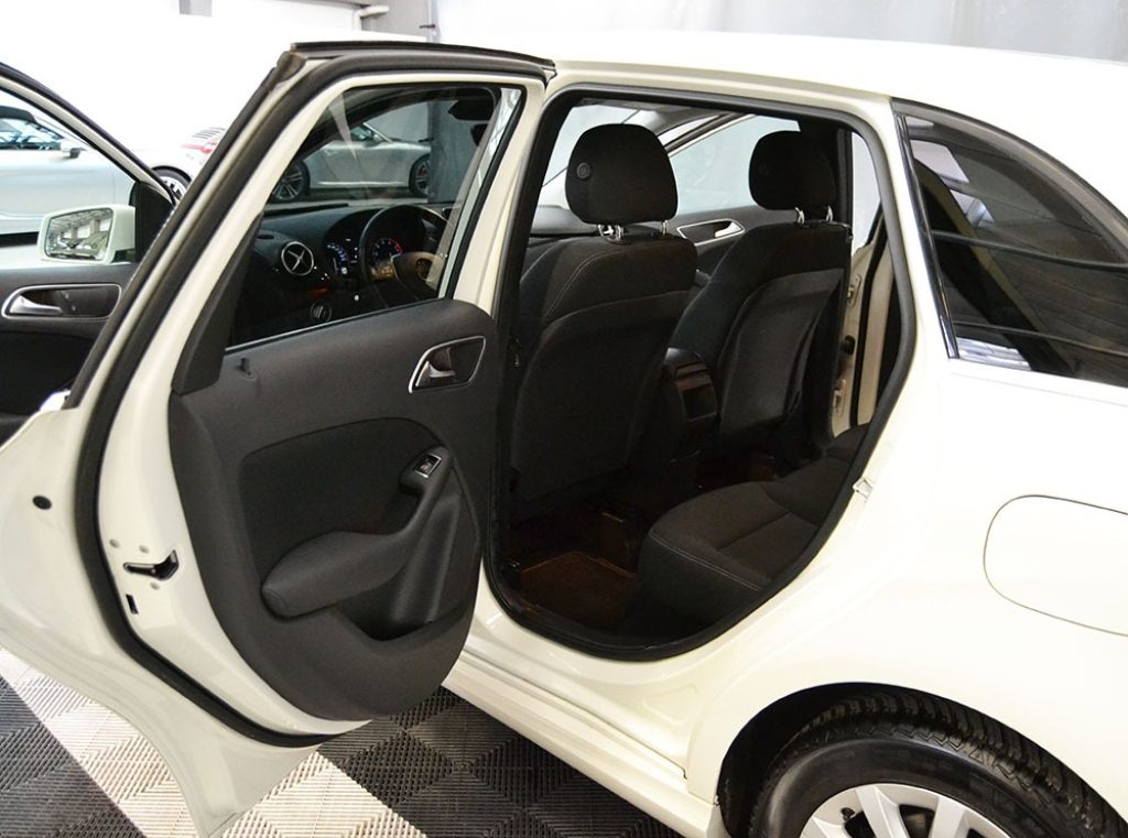 MERCEDES-BENZ B 180 Sport - Navi-Pdc-Xenon - Km 43.000 - 3