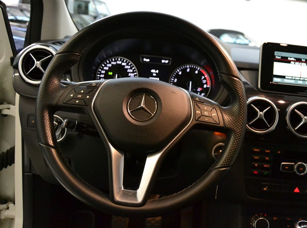 MERCEDES-BENZ B 180 Sport - Navi-Pdc-Xenon - Km 43.000 - 9