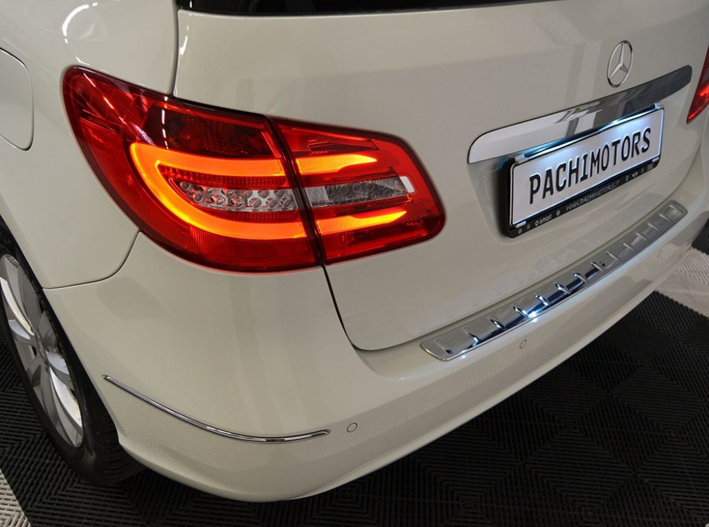 MERCEDES-BENZ B 180 Sport - Navi-Pdc-Xenon - Km 43.000 - 19