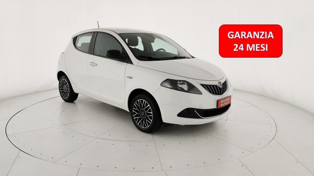 LANCIA Ypsilon Bianco pastello