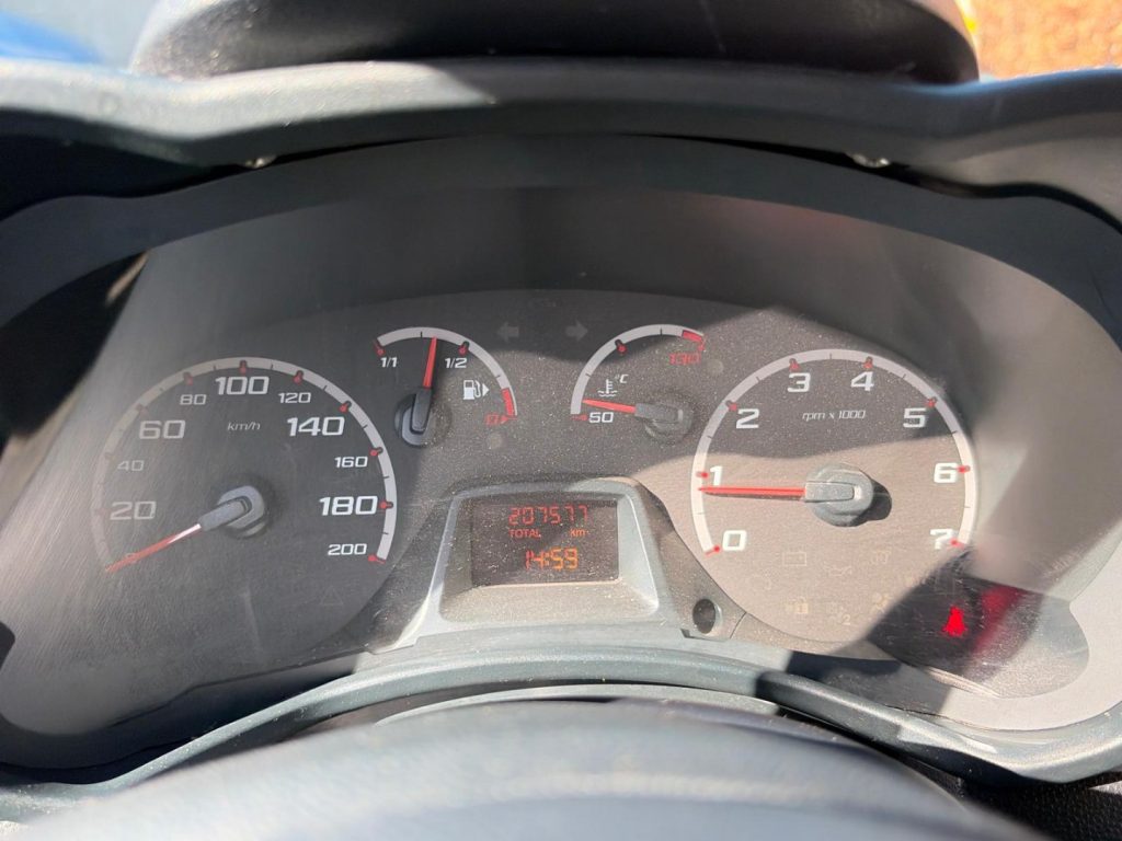 FORD Ka+ 1.2 8V 69CV - 12