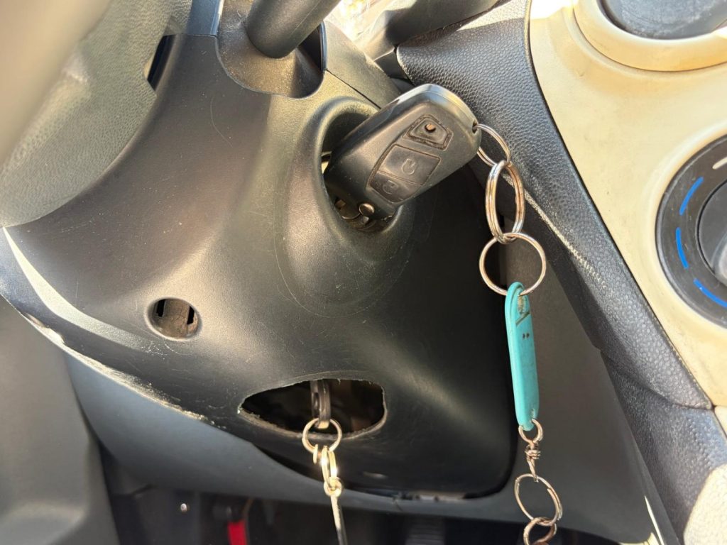 FORD Ka+ 1.2 8V 69CV - 14