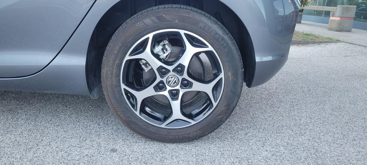 MG MG3 1.5 Hybrid+ Luxury - 5