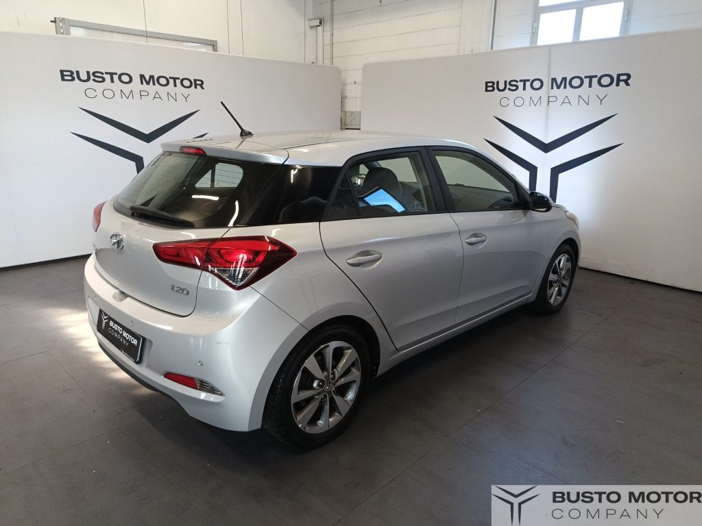 HYUNDAI i20 i20 5p 1.2 Login 84cv - 4