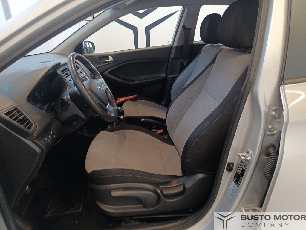 HYUNDAI i20 i20 5p 1.2 Login 84cv - 8