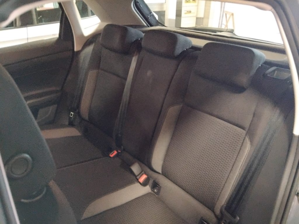 VOLKSWAGEN Polo 1.0 MPI Trend 5p. - 8