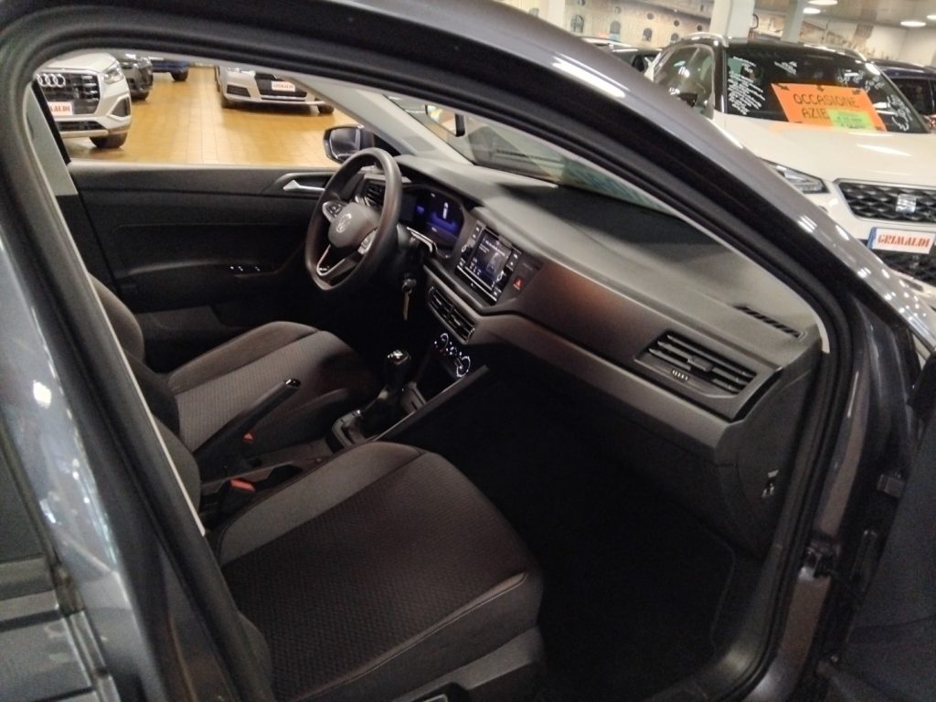 VOLKSWAGEN Polo 1.0 MPI Trend 5p. - 12
