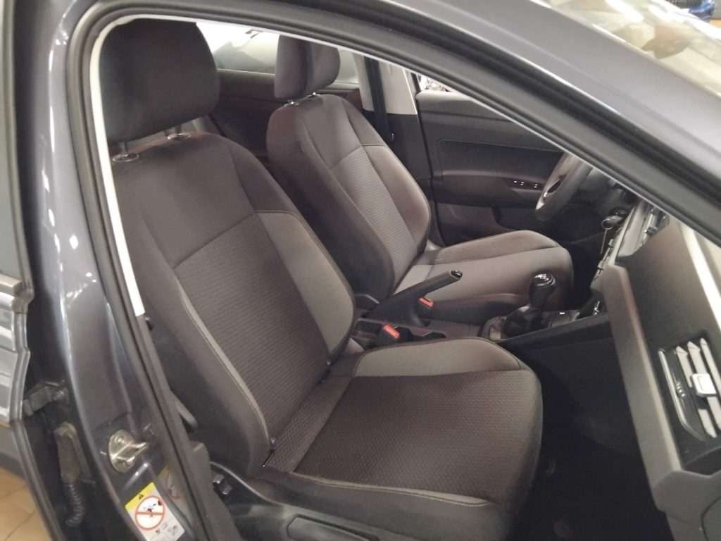 VOLKSWAGEN Polo 1.0 MPI Trend 5p. - 13