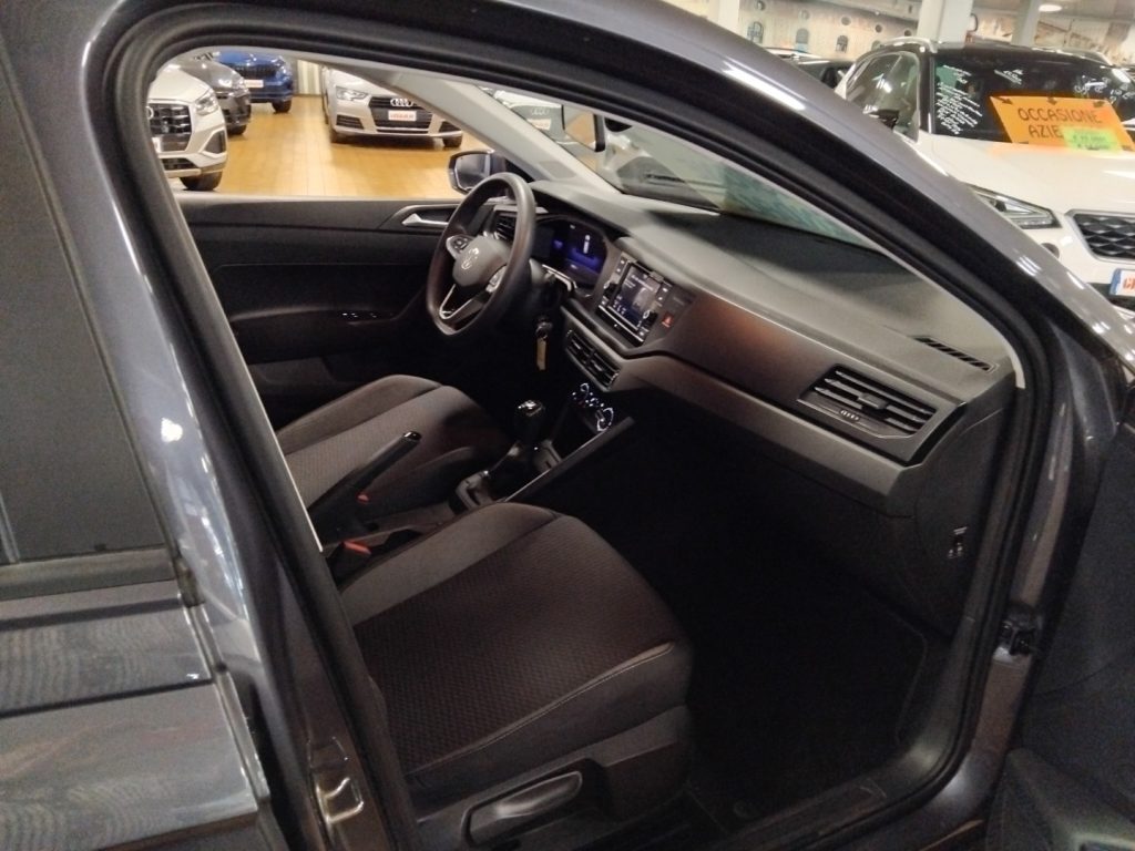 VOLKSWAGEN Polo 1.0 MPI Trend 5p. - 14