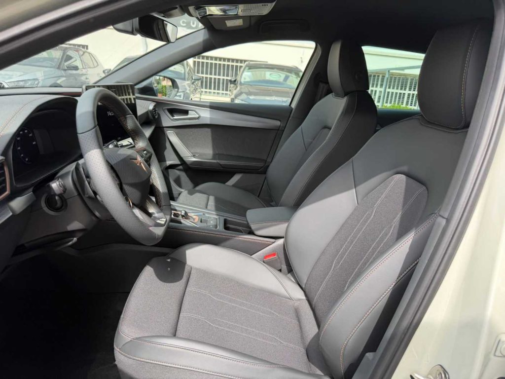 CUPRA Leon 1.5 Hybrid 150 CV DSG Edge ( KM ZERO )) - 11