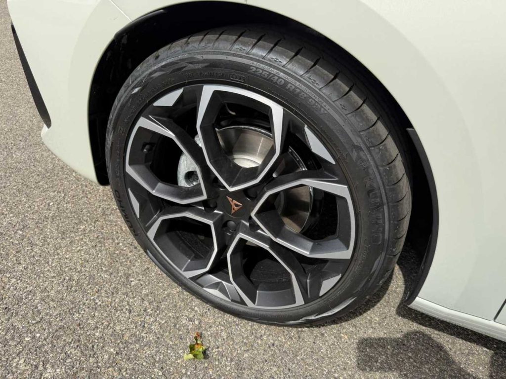 CUPRA Leon 1.5 Hybrid 150 CV DSG Edge ( KM ZERO )) - 15