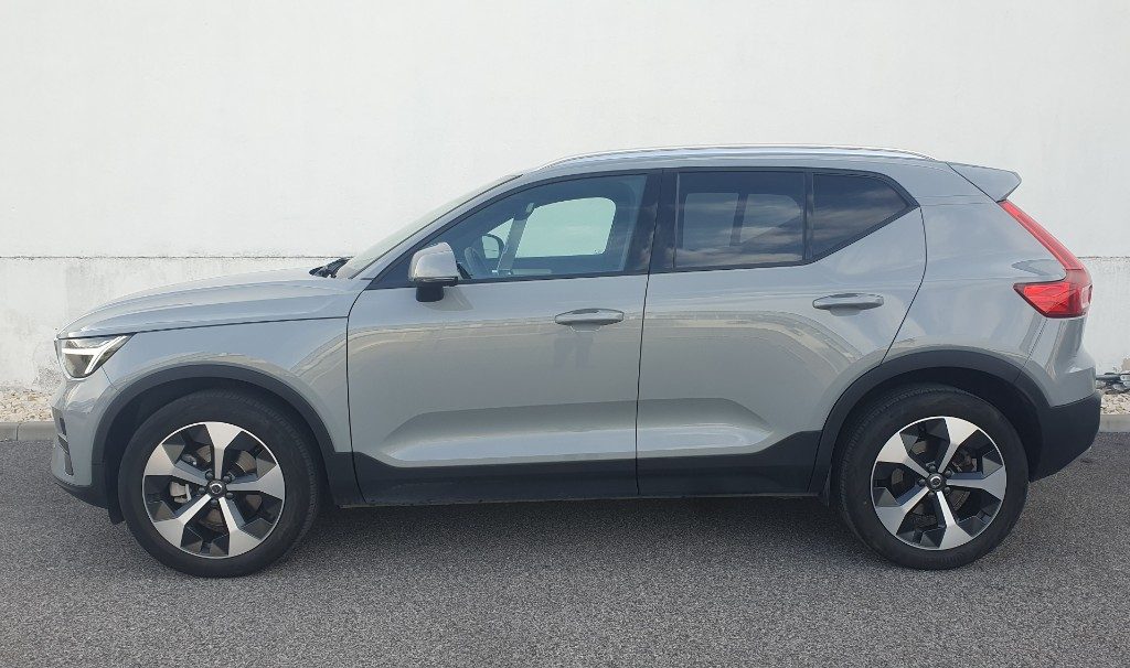 VOLVO XC40 B3 automatico Core - Foto 2