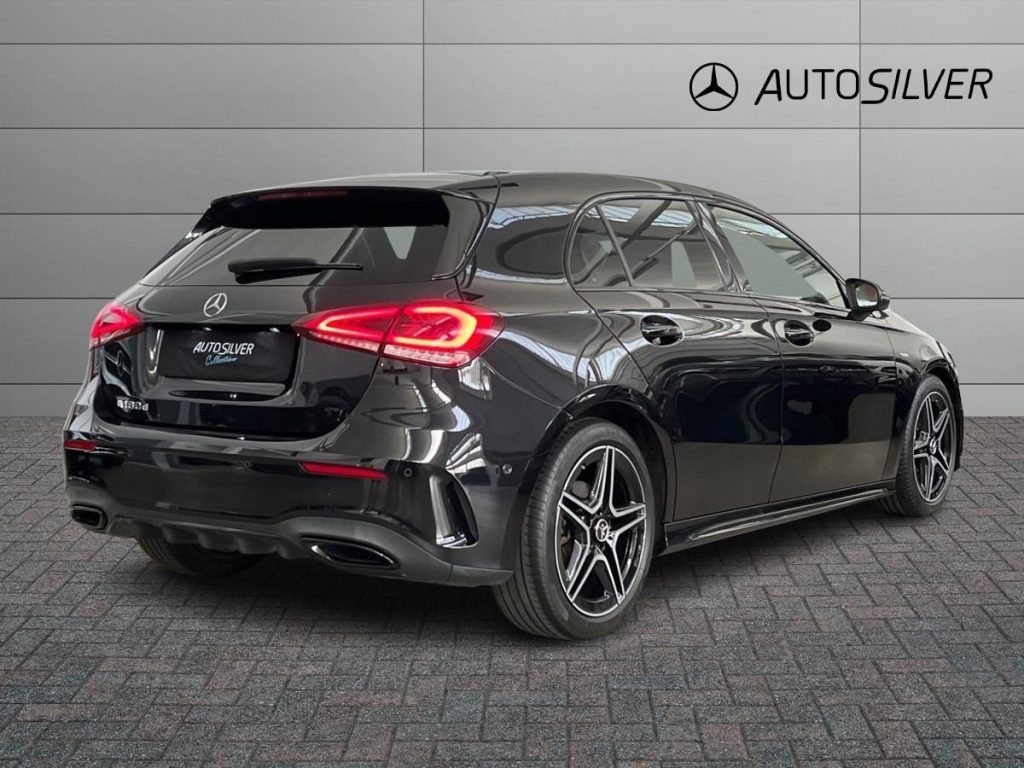 MERCEDES-BENZ A 180 d Automatic Premium Night Edition - 2
