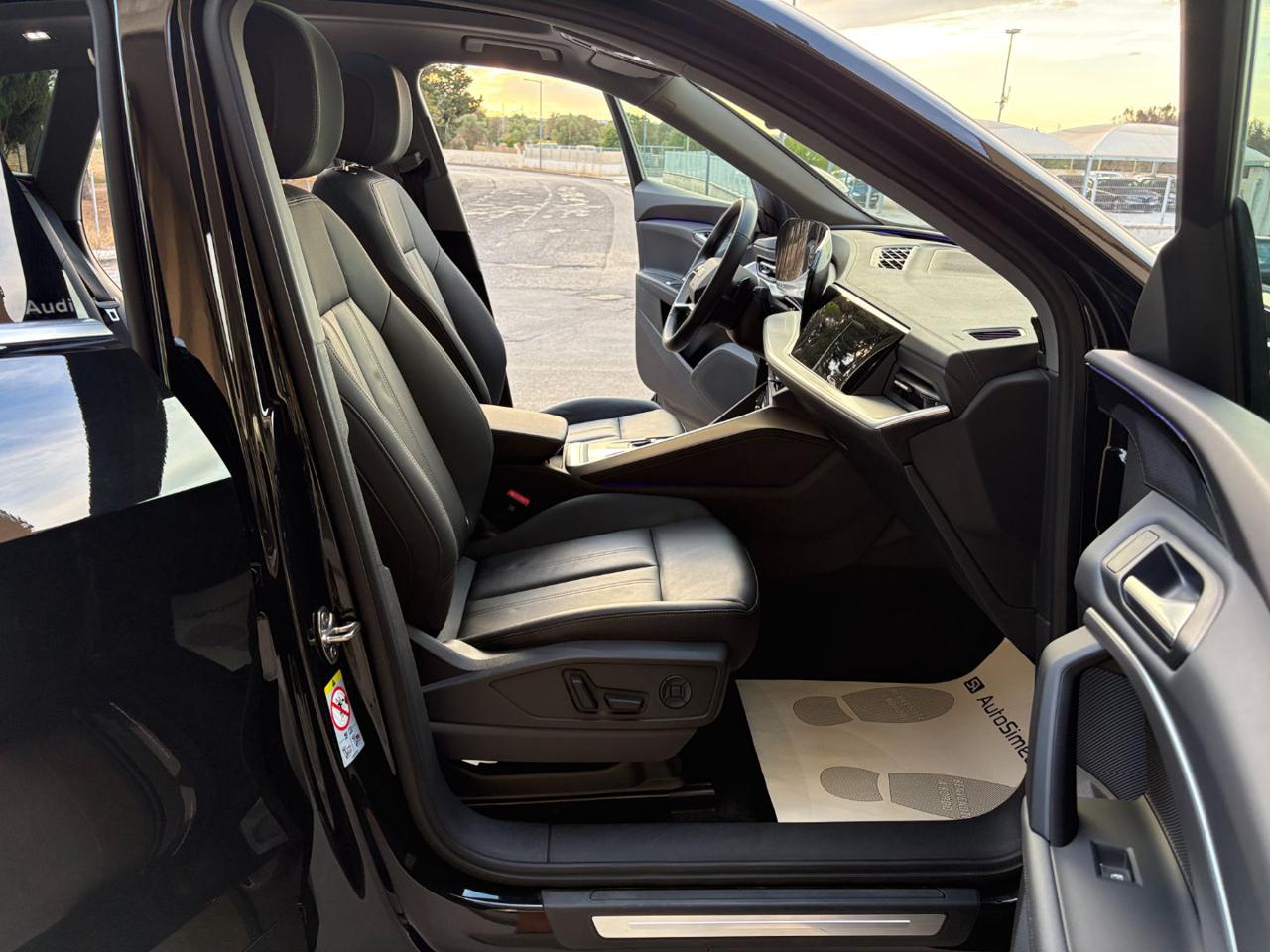 AUDI Q5 2.0 TDI mHEV+ S tronic quattro Business Advanced - 12