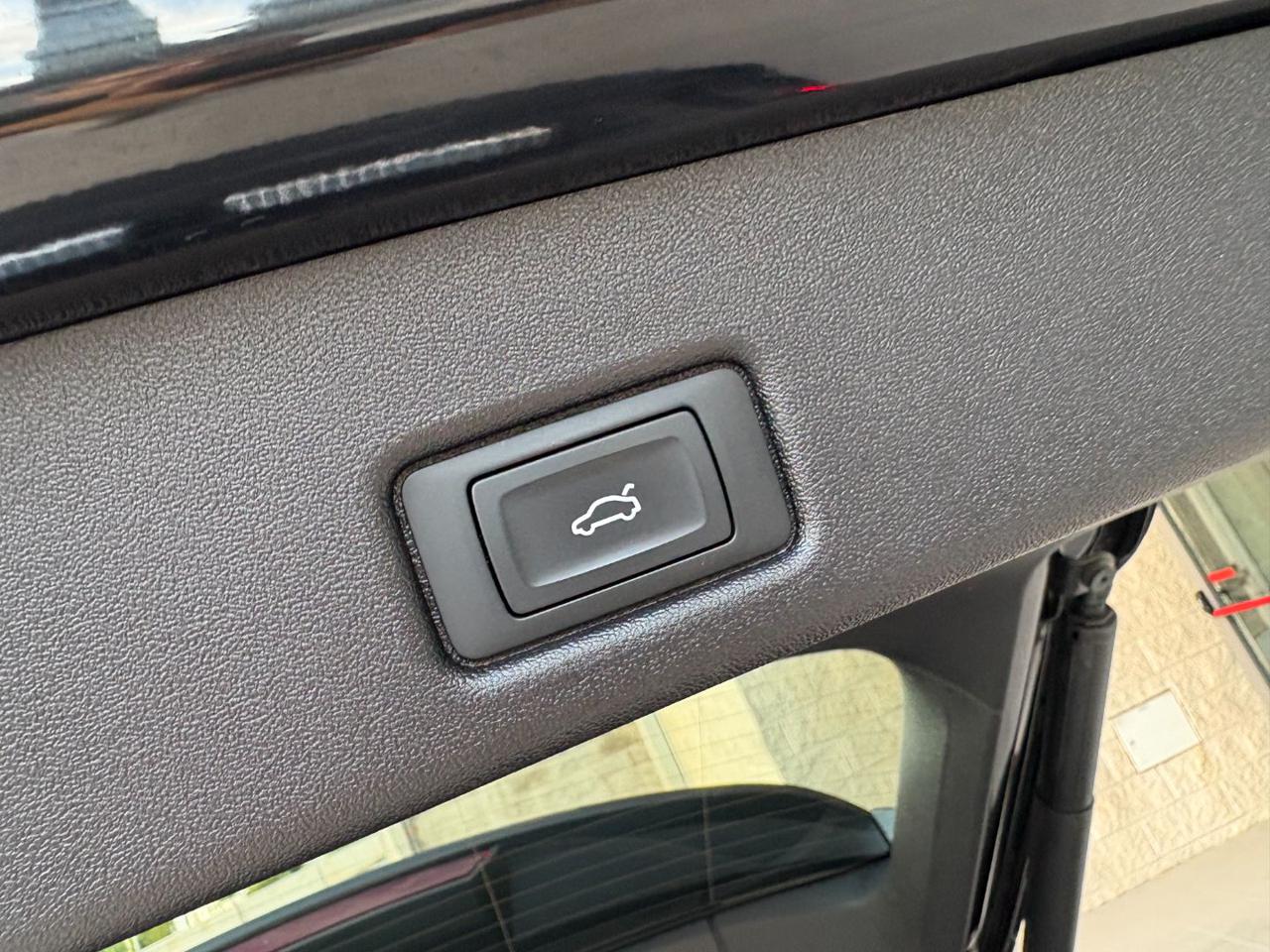 AUDI Q5 2.0 TDI mHEV+ S tronic quattro Business Advanced - 22