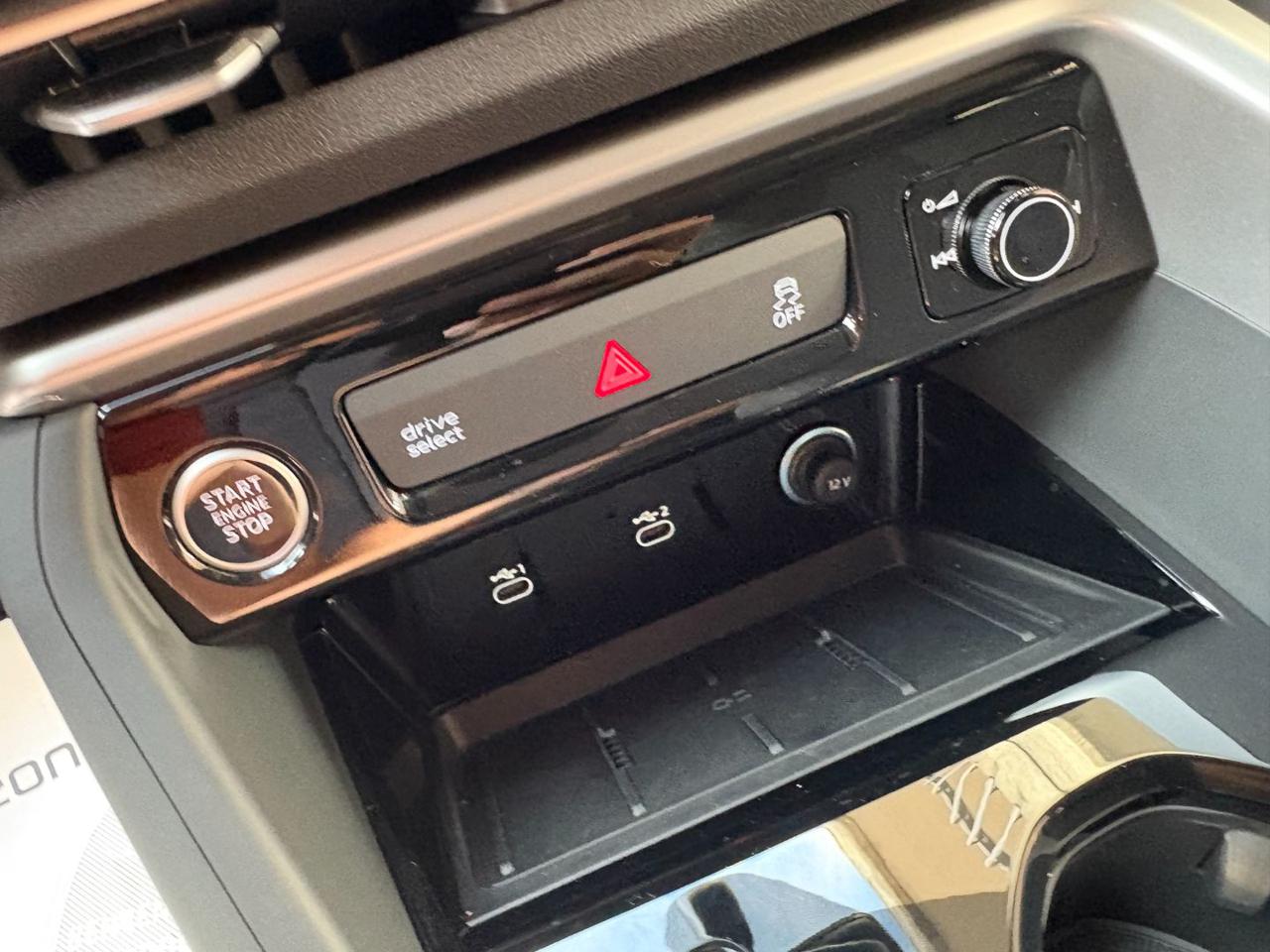 AUDI Q5 2.0 TDI mHEV+ S tronic quattro S line edition. - 42