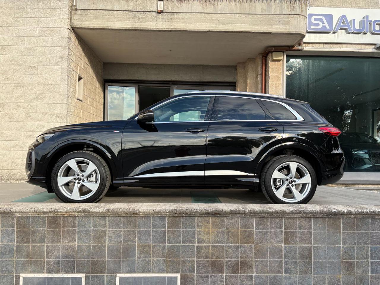AUDI Q5 2.0 TDI mHEV+ S tronic quattro S line edition. - 8