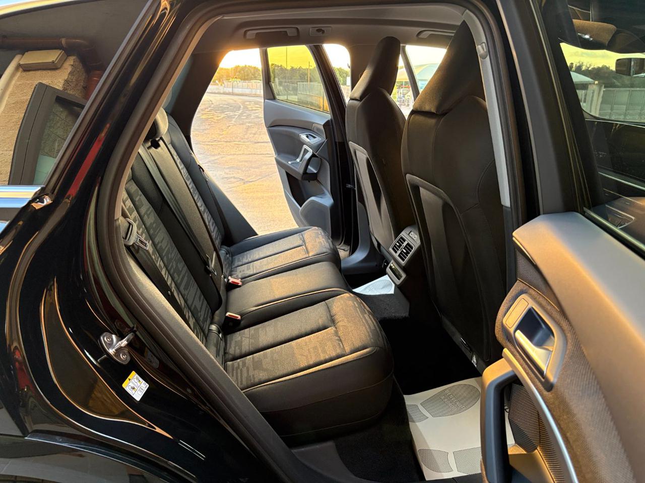 AUDI Q5 2.0 TDI mHEV+ S tronic quattro S line edition. - 11