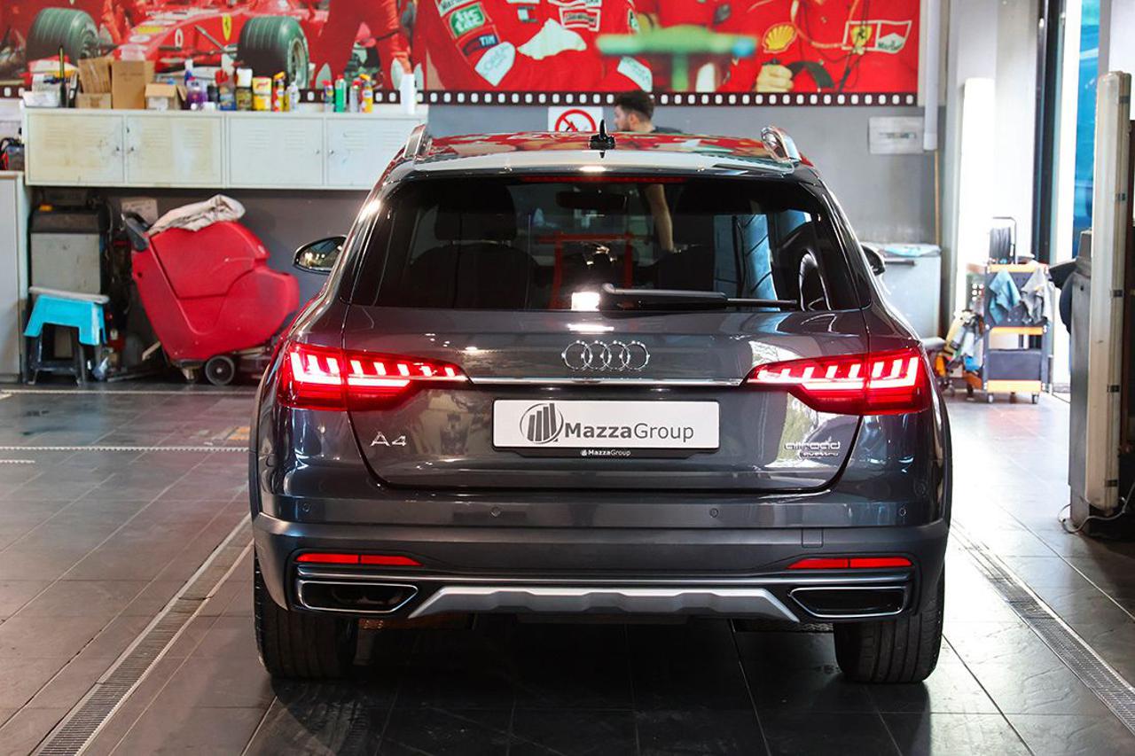 AUDI A4 allroad 40 TDI S-Tronic Business Evolution - 4