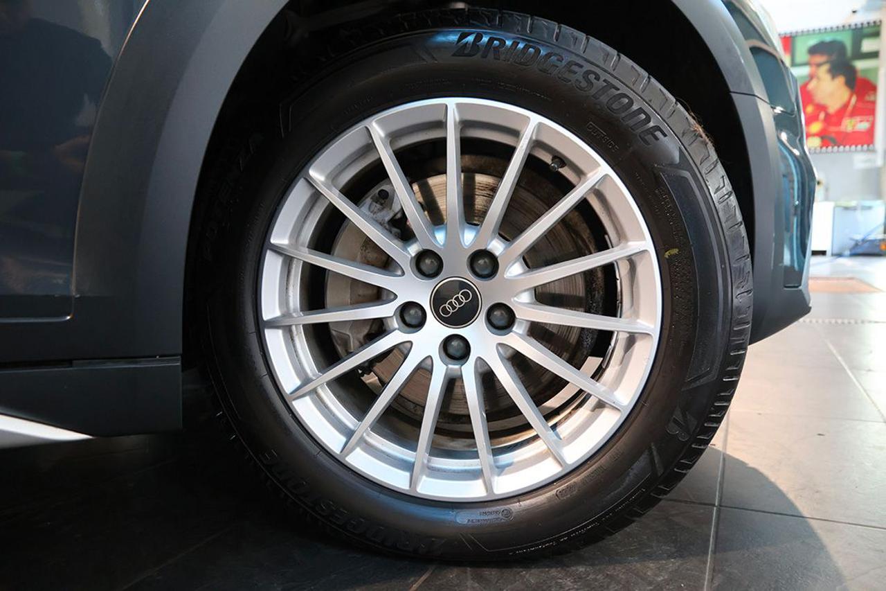 AUDI A4 allroad 40 TDI S-Tronic Business Evolution - 6