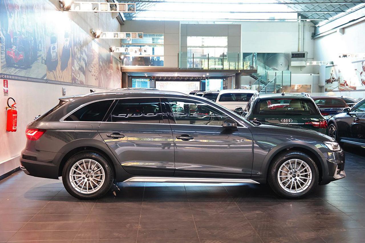 AUDI A4 allroad 40 TDI S-Tronic Business Evolution - 2
